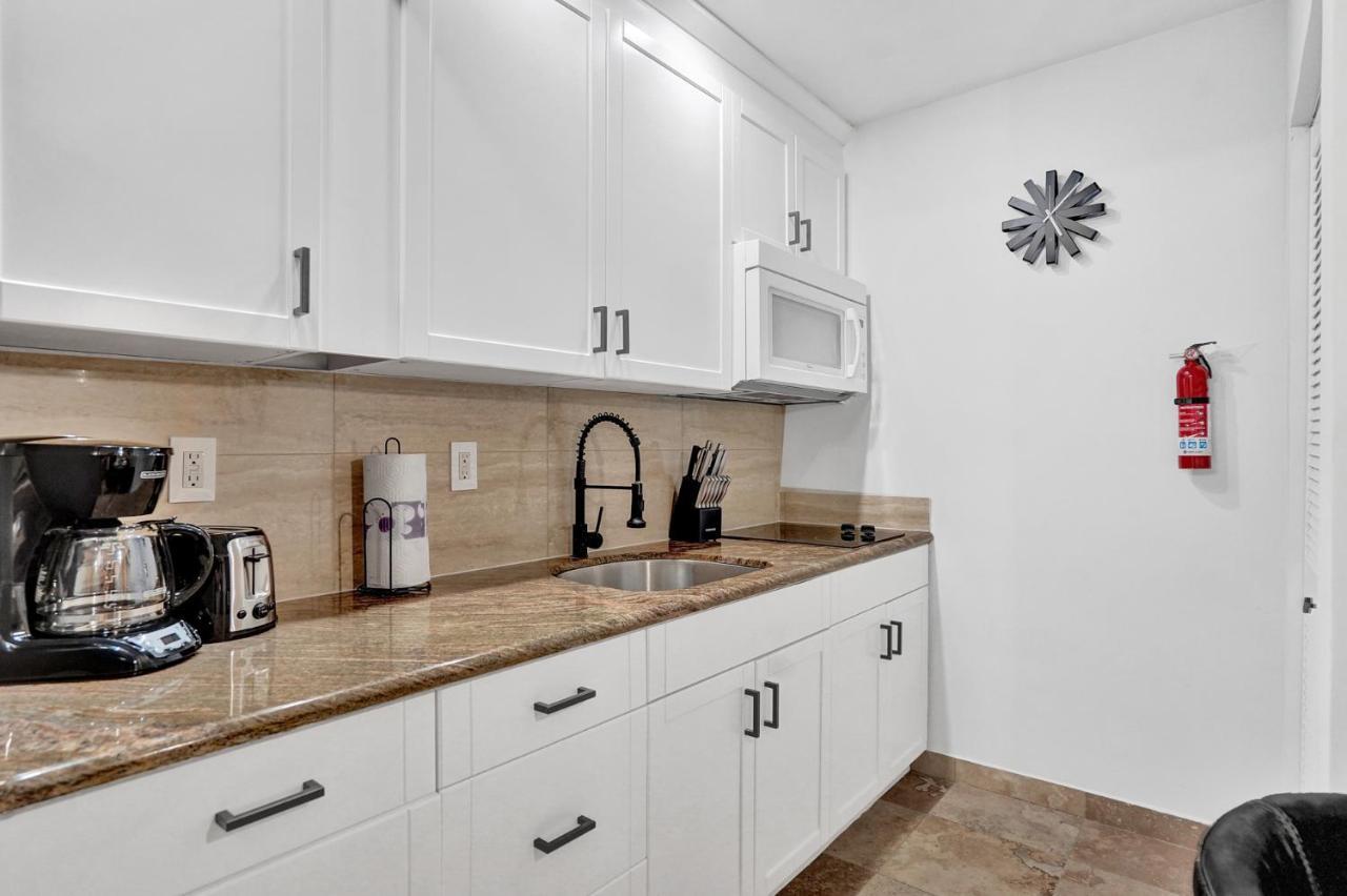 Ra Suites Помпано Бич Экстерьер фото